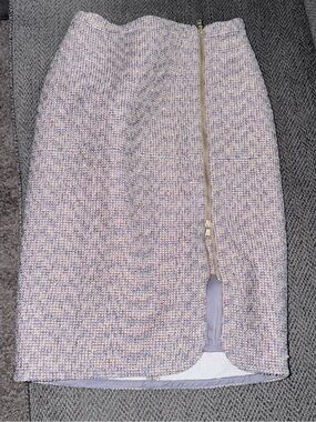 Women’s Tweed Pencil Skirt with Front Zip
